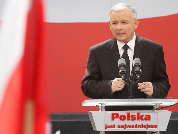 Kaczynski könnte die Trauer um seinen toten Bruder und das Hochwasser einige wichtige Punkte einbringen.