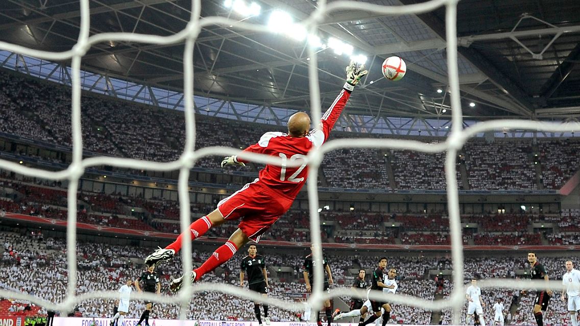 Glen Johnson erzielte das 3:1 für England.
