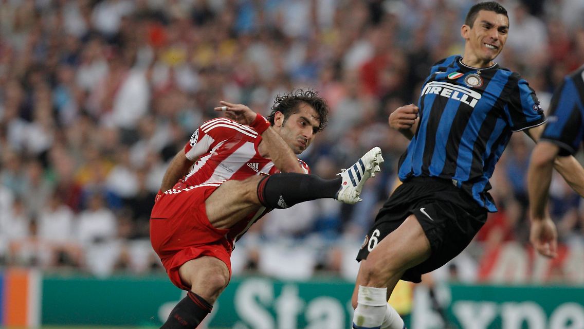 Hamit Altintop soll bleiben, will bleiben - aber dann auch spielen. Das ist ein Problem.