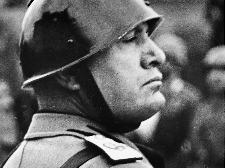 Benito Mussolini hatte es schwer, ...