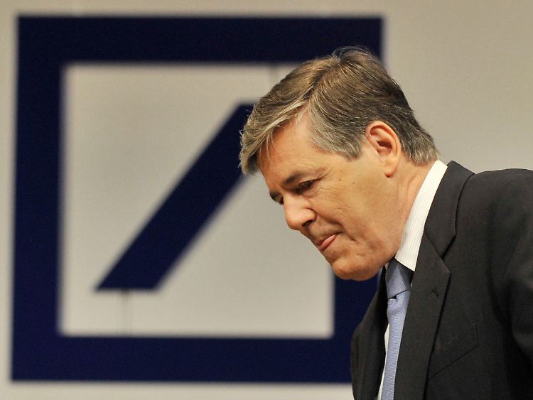 Ackermann schießt auf der Hauptversammlung der Deutschen Bank gegen die Regierung in Berlin (Archivbild vom 27.05.2010).