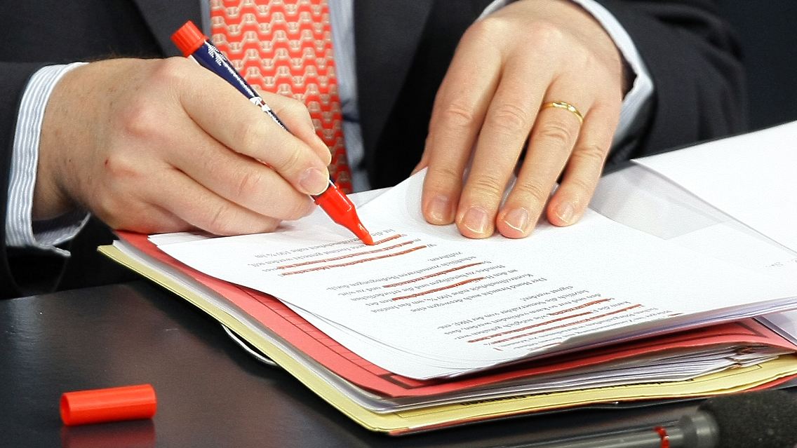 Wo soll gespart werden? Die Koalition muss den Rotstift ansetzen.