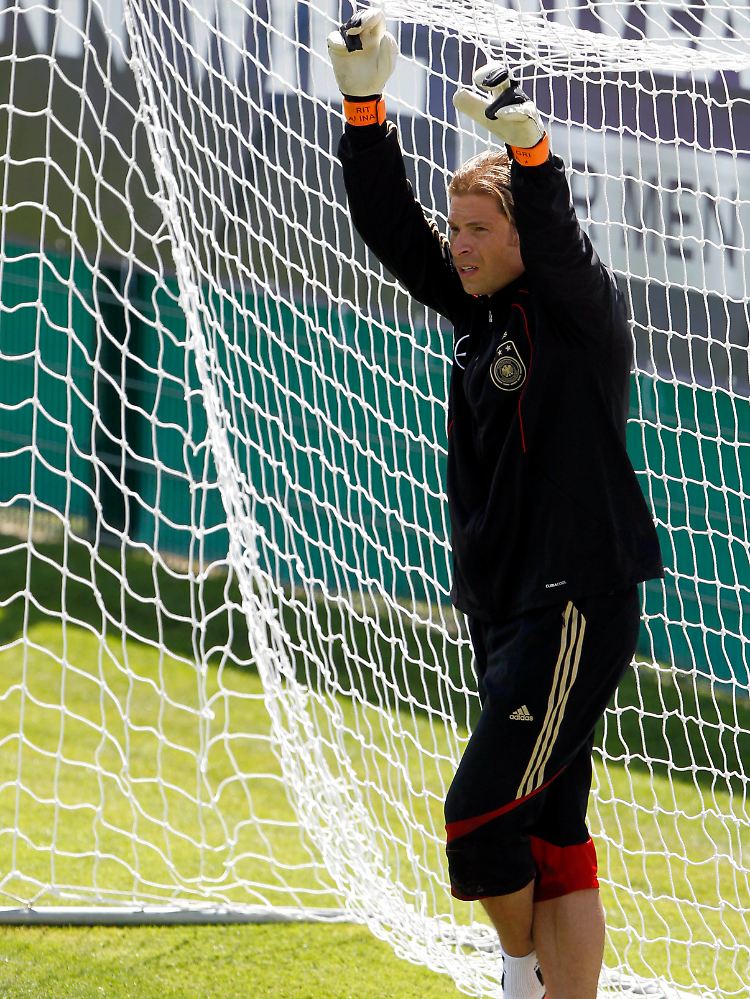Möglicherweise erhält Wiese schon am Donnerstag im Länderspiel gegen Bosnien-Herzegowina eine neue Chance, da sein Konkurrent Manuel Neuer wegen eines Magen-Darm-Virus mit dem Training aussetzen musste.