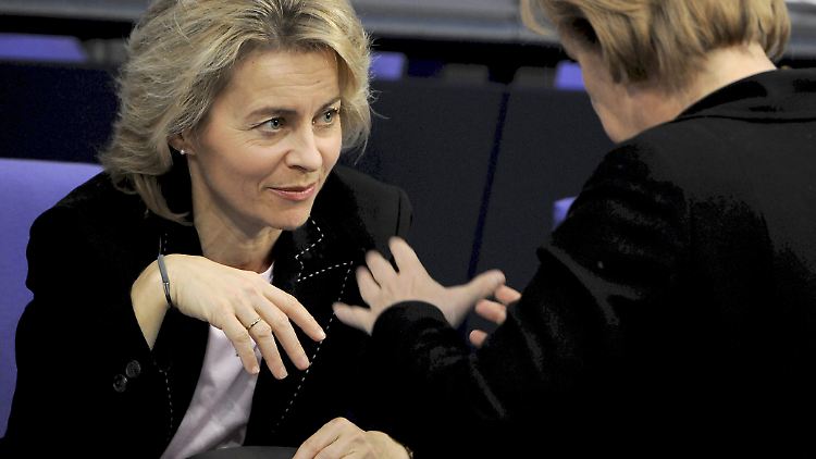 Sind sich einig: Merkel und von der Leyen.