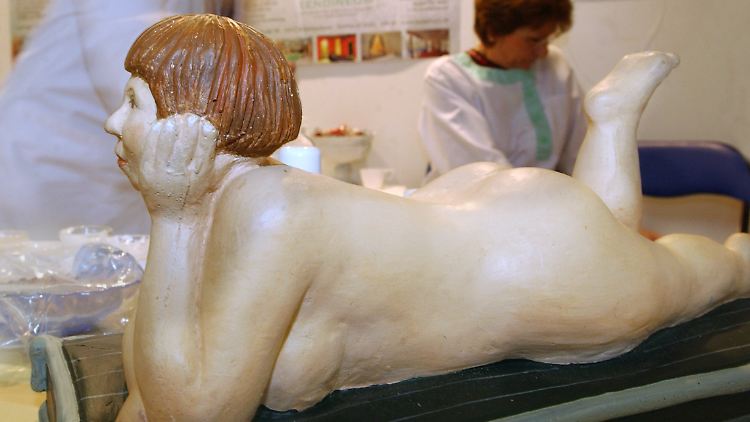 Witwen und Ehefrauen sind häufiger übergewichtig als Ledige.