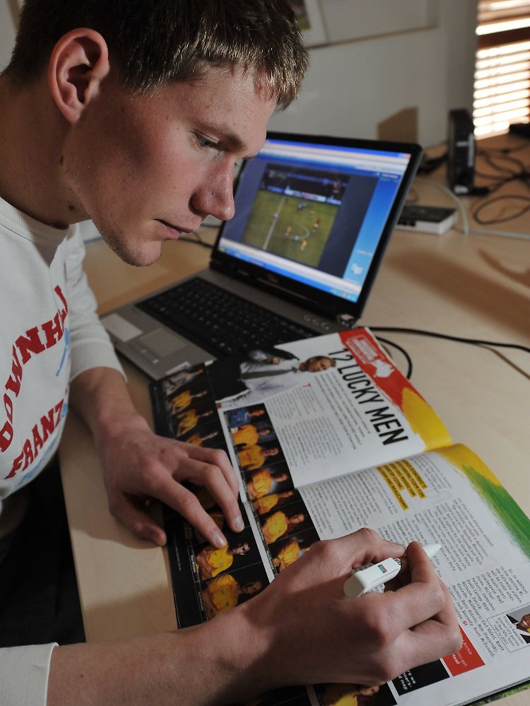 Bei der WM 2010 in Südafrika arbeitet der DFB zum dritten Mal mit der Deutschen Sporthochschule in Köln zusammen.