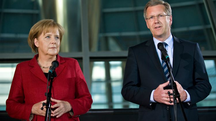 2010 präsentiert Merkel ihren Favoriten.