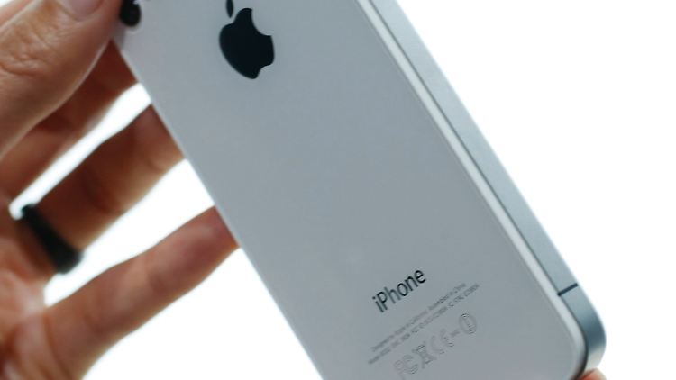 In Deutschland kostet ein SIMLock-freies iPhone 4 rund 1000 Euro, in Frankreich wird man schon für 700 Euro fündig.