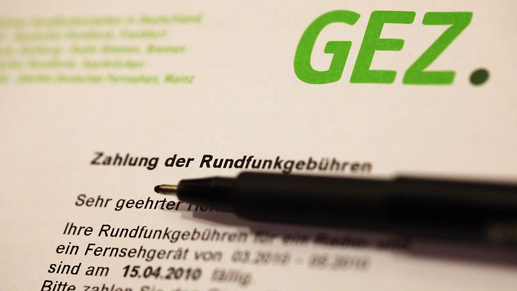 Für die Befreiung von den Rundfunkgebühren muss ein Antrag bei der GEZ eingereicht werden.
