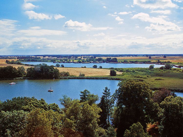 Nationalpark Müritz: eine Landschaft mit vielen Seen.