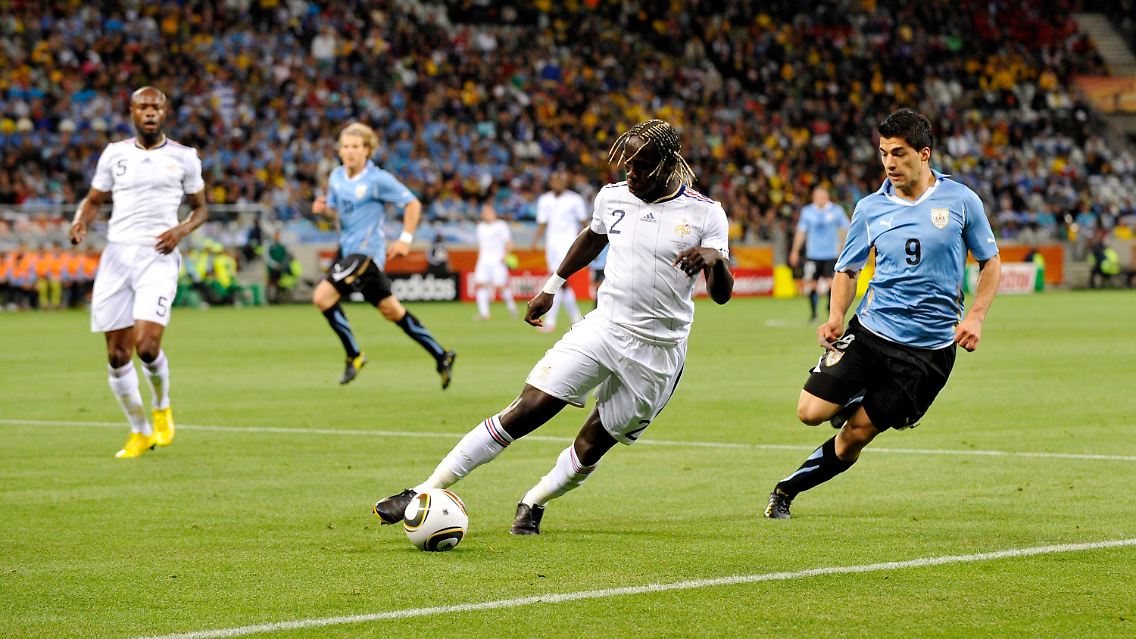 Frankreichs Bakari Sagna bei einer von vielen fruchtlosen Offensivaktionen der "Les Bleus".
