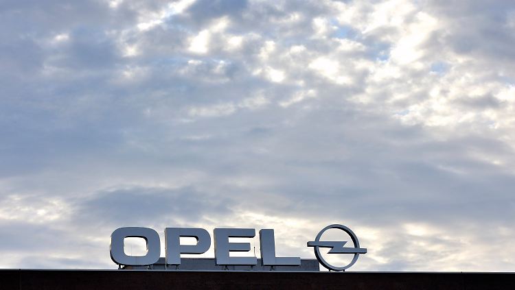 "Nicht zukunftsfähig ohne Stellenabbau": Opel-Werk in Bochum