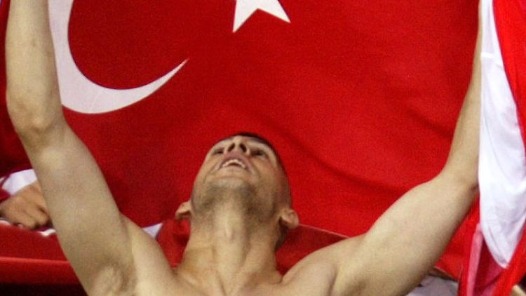 WM-Dritter 2002: Die Freude der Türken kennt keine Grenzen. In diesem Jahr wäre der Sieg sicher gewesen.