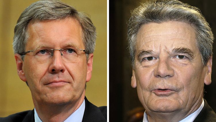 Wer darf die Urkunden unterzeichnen - Wulff (l.) oder Gauck?