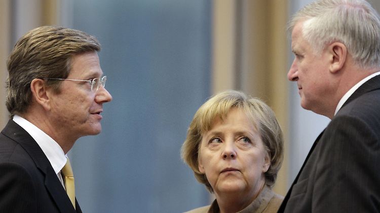 Westerwelle, Merkel und Seehofer werden sich finden müssen, wenn sie die Woche überstehen wollen.