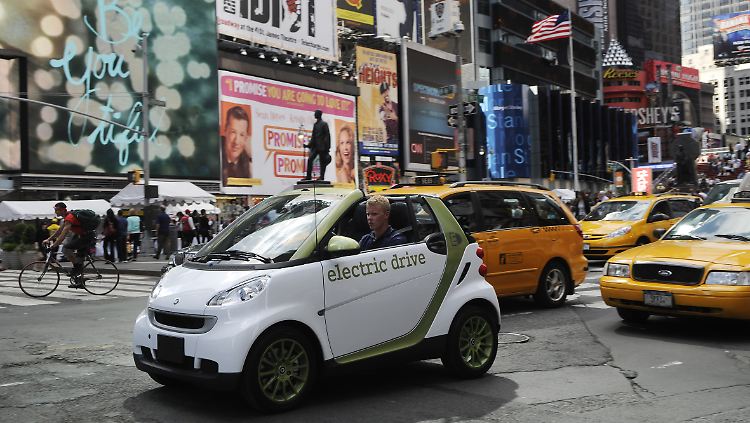 Gemacht für die Großstadt: Der Smart ED zeigt sich im Dschungel von New York als idealer Wegbegleiter.