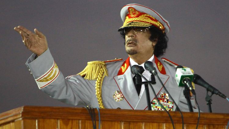 Ob Gaddafi jemals wirklich verzeihen kann, dass eine Schweizer Zeitung Fotos seines Sohnes im Polizeigewahrsam veröffentlicht hat, muss sich erst noch zeigen.