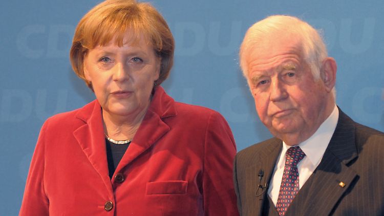 Appell an die Parteichefin: Biedenkopf fordert von Merkel eine parteiunabhängige Wahl.