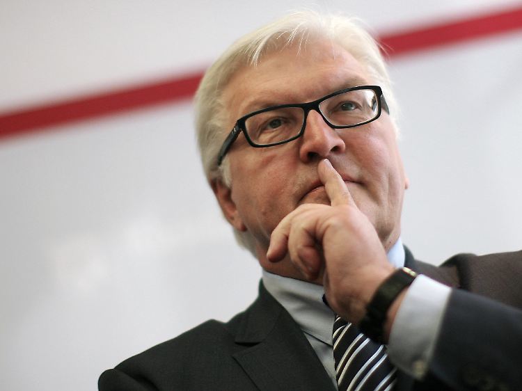 In der Pose des Mahners: Frank-Walter Steinmeier.