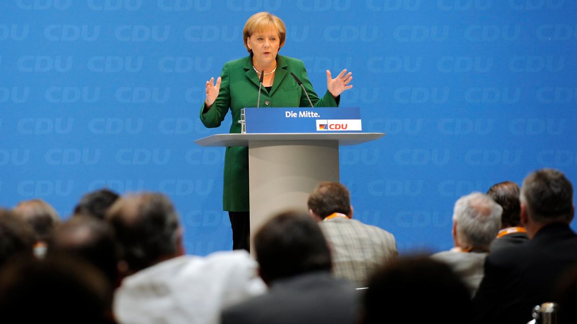 merkel cdu-basis.jpg