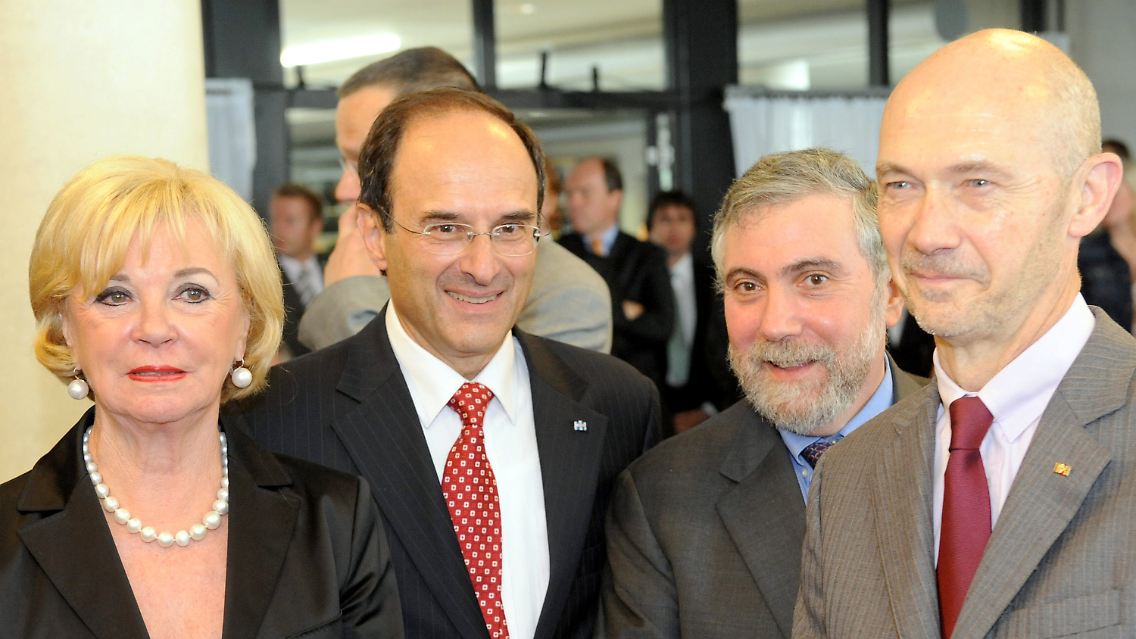 IfW-Präsident Snower (2. v.l) mit den Preisträgern Liz Mohn, Paul Krugman und Pascal Lamy. (v. l.n.r)