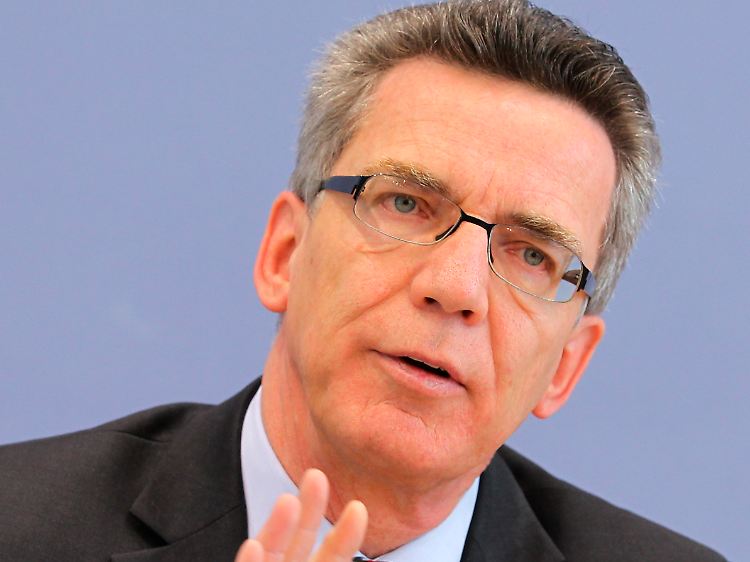 De Maizière macht sich für den "digitalen Radiergummi" im Internet stark.
