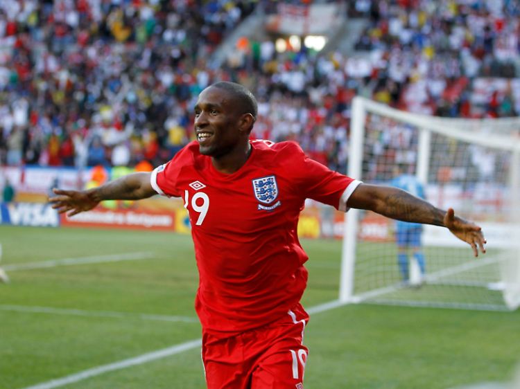 Jermaine Defoe brachte England auf Achtelfinalkurs. Dort trifft sein Team jetzt auf Deutschland.
