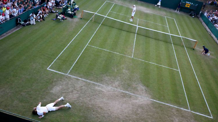 John Isner und Nicolas Mahut liefern sich in Wimbledon ein Match für die Ewigkeit.