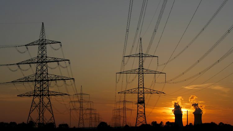 Zukünftig sollen Smart Grids auf das Problem schwankender Angebote und schwankender Nachfrage reagieren können.