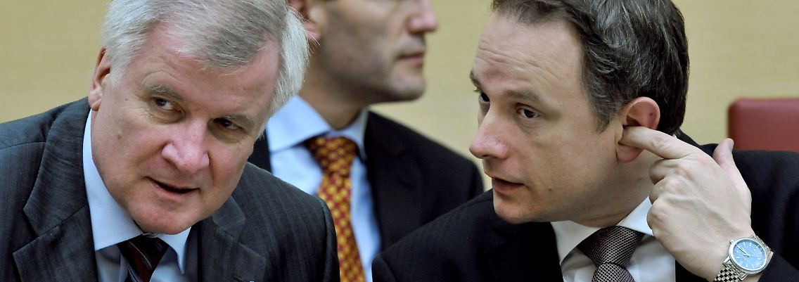 Was kommt da wohl raus? CSU-Chef Seehofer und Bayerns Finanzminister Fahrenschon bereiten ein Steuerkonzept vor.