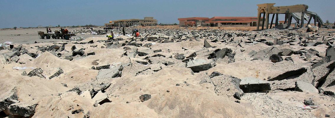 Das Leben im Gazastreifen ist alles andere als gemütlich. Mit dem Betonboykott verhinderj die Israelis den Wiederaufbau des kleinen Palästinensergebietes.