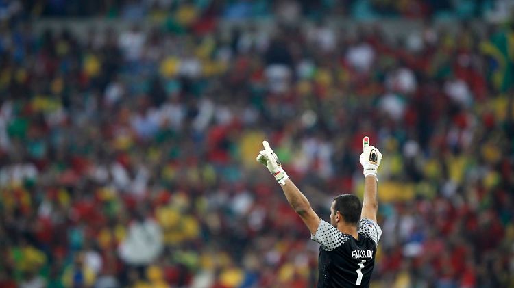 Portugals Keeper Eduardo hielt seinen Kasten sauber.