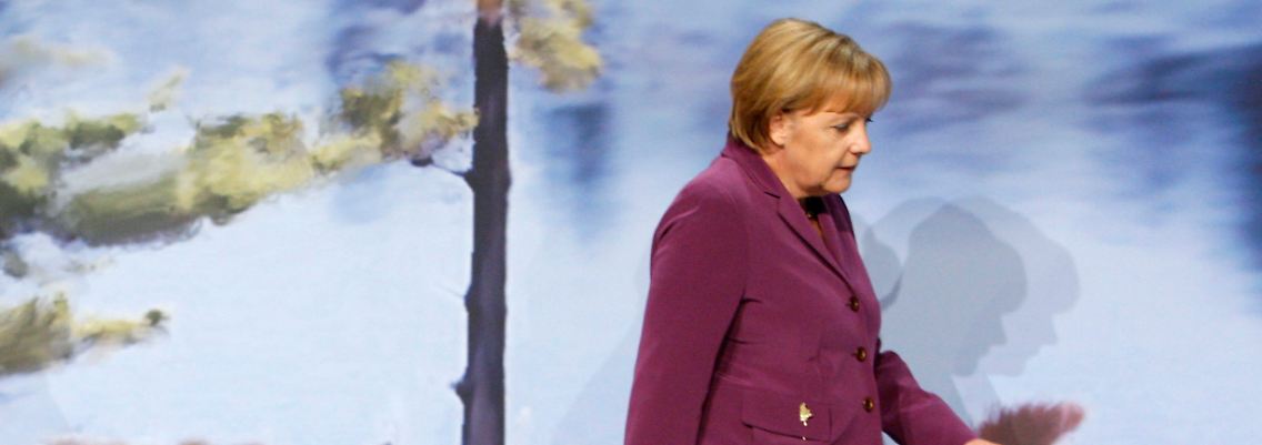 Merkel zeigt sich gewohnt nüchtern.