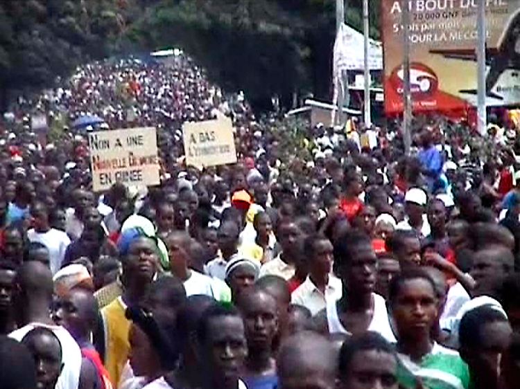 Bei einer Protestkundgebung der Opposition im September 2009 wurden mehr als 150 Menschen getötet.