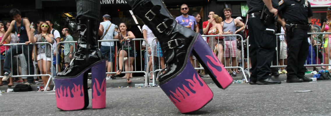 New York bietet immer was Spektakuläres (Gay Pride Parade am 27. Juni 2010)