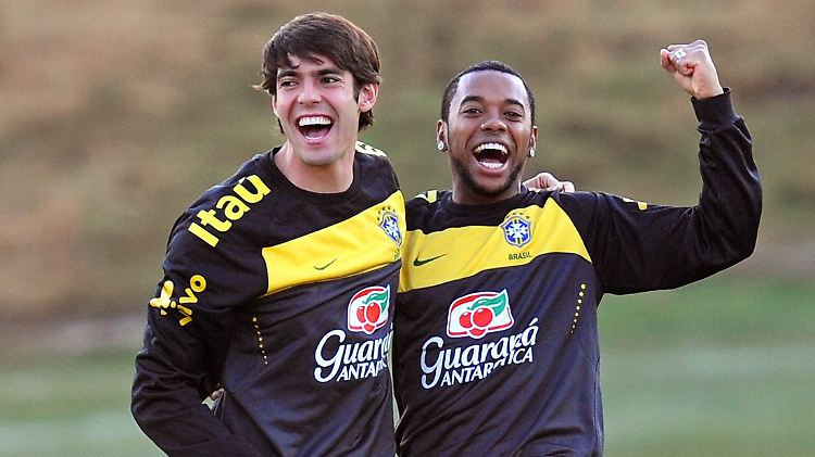 Kaká (l) und Robinho wollen gemeinsam den sechsten WM-Titel erringen.