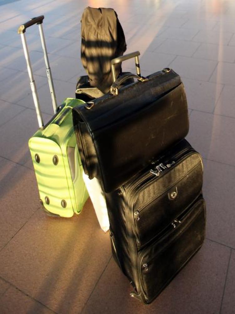 Reisende haben häufig viel mehr Rechte als ihnen von Flug- oder Bahngesellschaften zugestanden werden. Nachfragen lohnt sich.