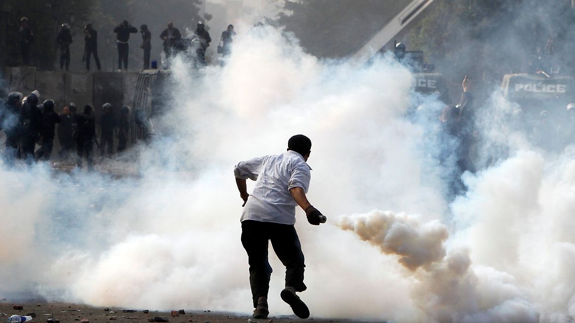 2012-11-25T094350Z_01_GHA01_RTRMDNP_3_EGYPT-PRESIDENT.JPG6007215413665658266.jpg