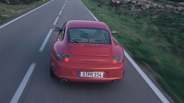 Schon der Basis-Porsche kann mit 280 km/h davonziehen.