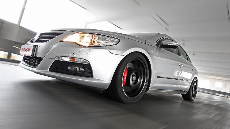 Nach dem Tuning leistet der Passat CC statt 300 PS nun 502 PS.
