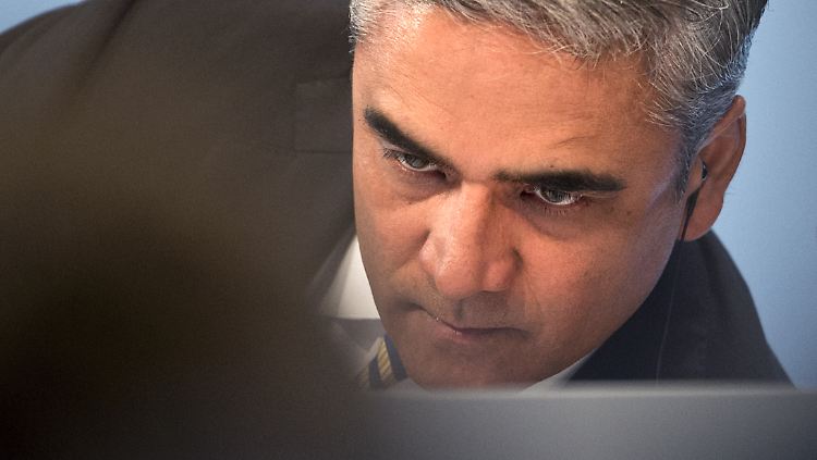 Deutsche Bank-Chef Anshu Jain schweigt in der Libor-Affäre beharrlich.