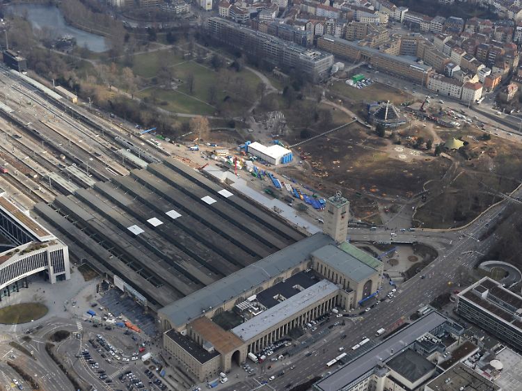 Fast 60 Prozent der Menschen stimmten 2011 gegen einen Ausstieg aus dem Bauprojekt Stuttgart 21.