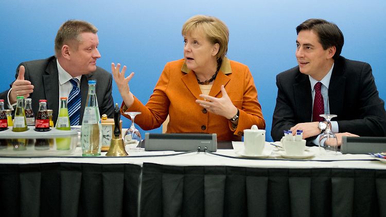 Generalsekretär Gröhe, Parteichefin Merkel und der niedersächsische Ministerpräsident McAllister bereiten den Parteitag vor.