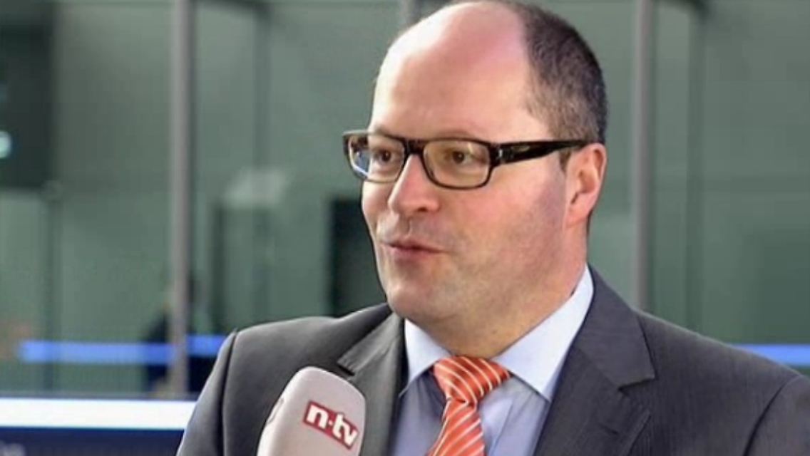 de vries-hippen.jpg