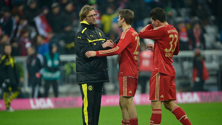 Mario Gomez (r.) steht nach seinem Kurzeinsatz gegen Dortmund diesmal in der Bayern-Startelf.