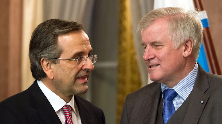 Man kann sich wieder leiden: Bayerns Ministerpräsident Horst Seehofer lobt Griechenlands Ministerpräsident Antonis Samaras für seinen Haushalt.