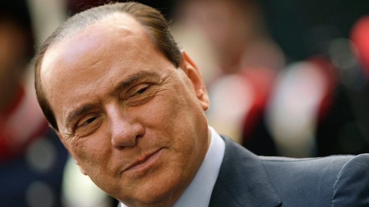 Auch wenn Berlusconi die Wahl nicht gewinnen kann, kann er sich zumindest erneut vor Haftbefehlen schützen.