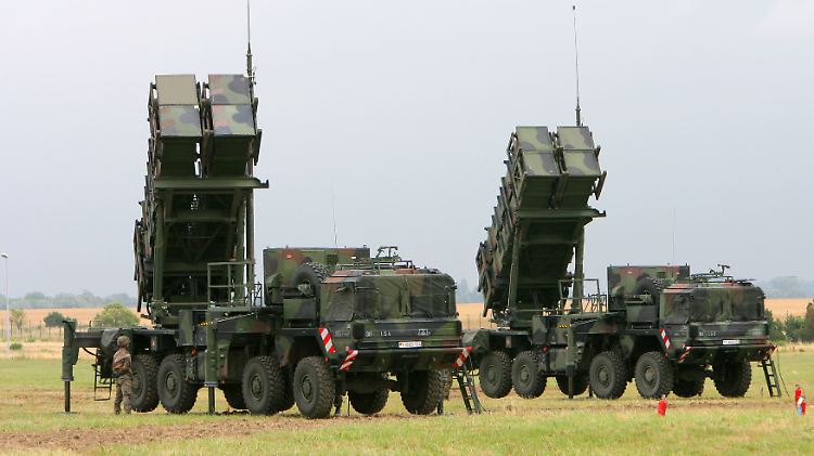 Der Bundestag entscheidet am Freitag, ob "Patriot"-Raketenabwehrsysteme an der türkisch-syrischen Grenze eingesetzt werden.