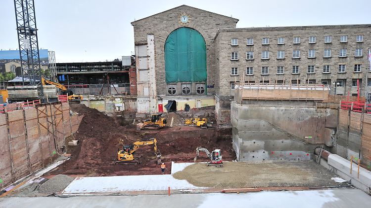 Neben dem Berliner Flughafen die teuerste Baustelle Deutschlands: Stuttgart 21.