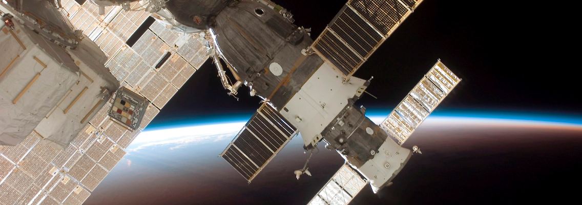Vorbeigeflogen: Der Raumfrachter von der ISS aus fotografiert.